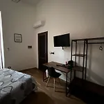 Bed & Breakfast Il Vecchio Sentiero Acireale